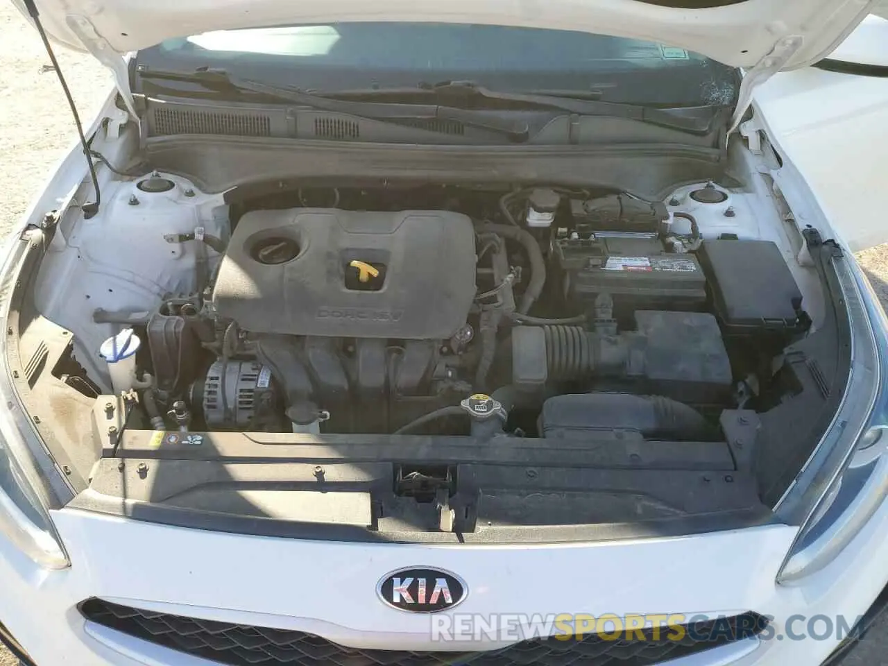 11 fotografías del automóvil dañado 3KPF24AD5KE045250 KIA FORTE 2019