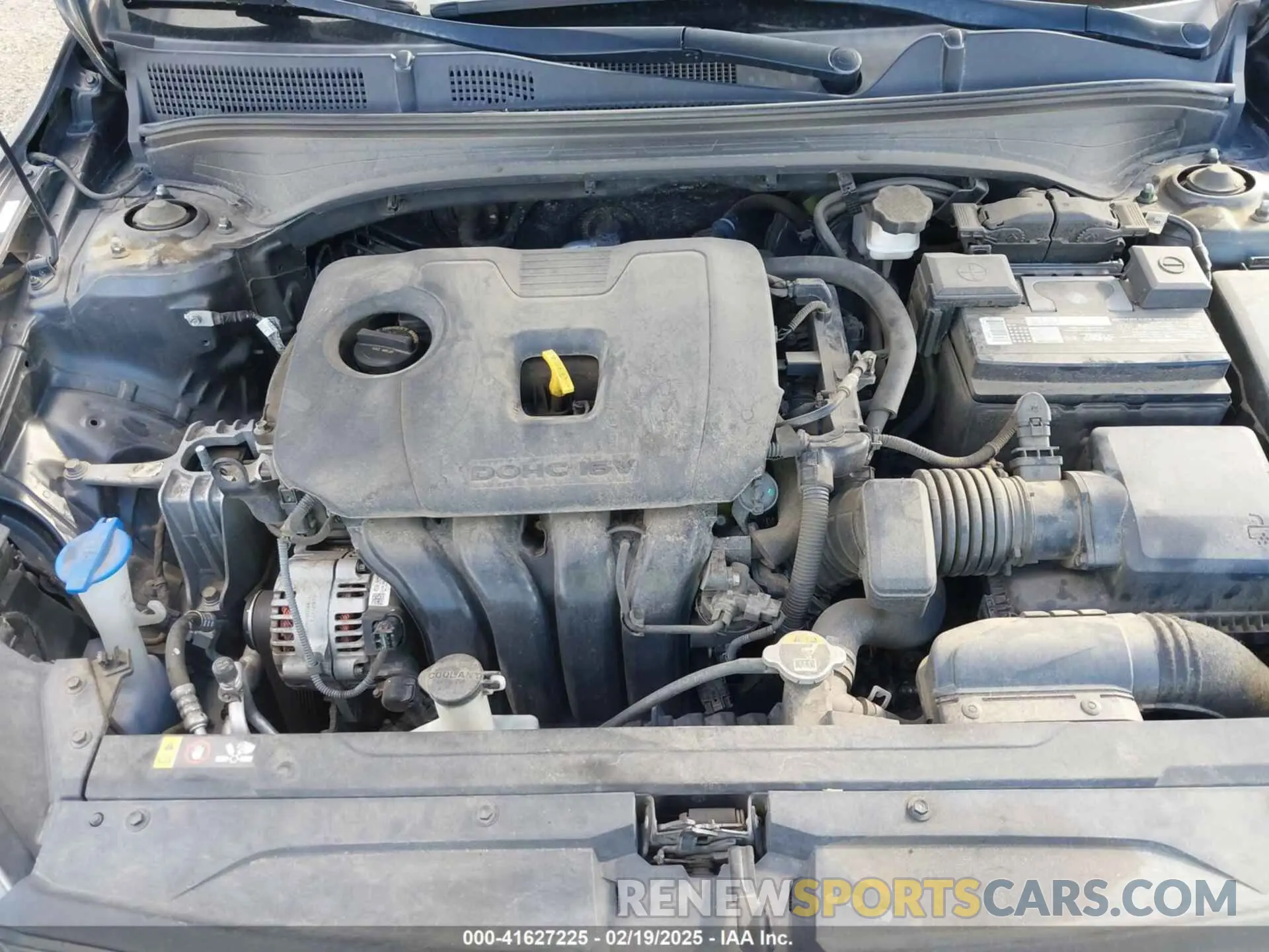 10 fotografías del automóvil dañado 3KPF24AD5KE062887 KIA FORTE 2019