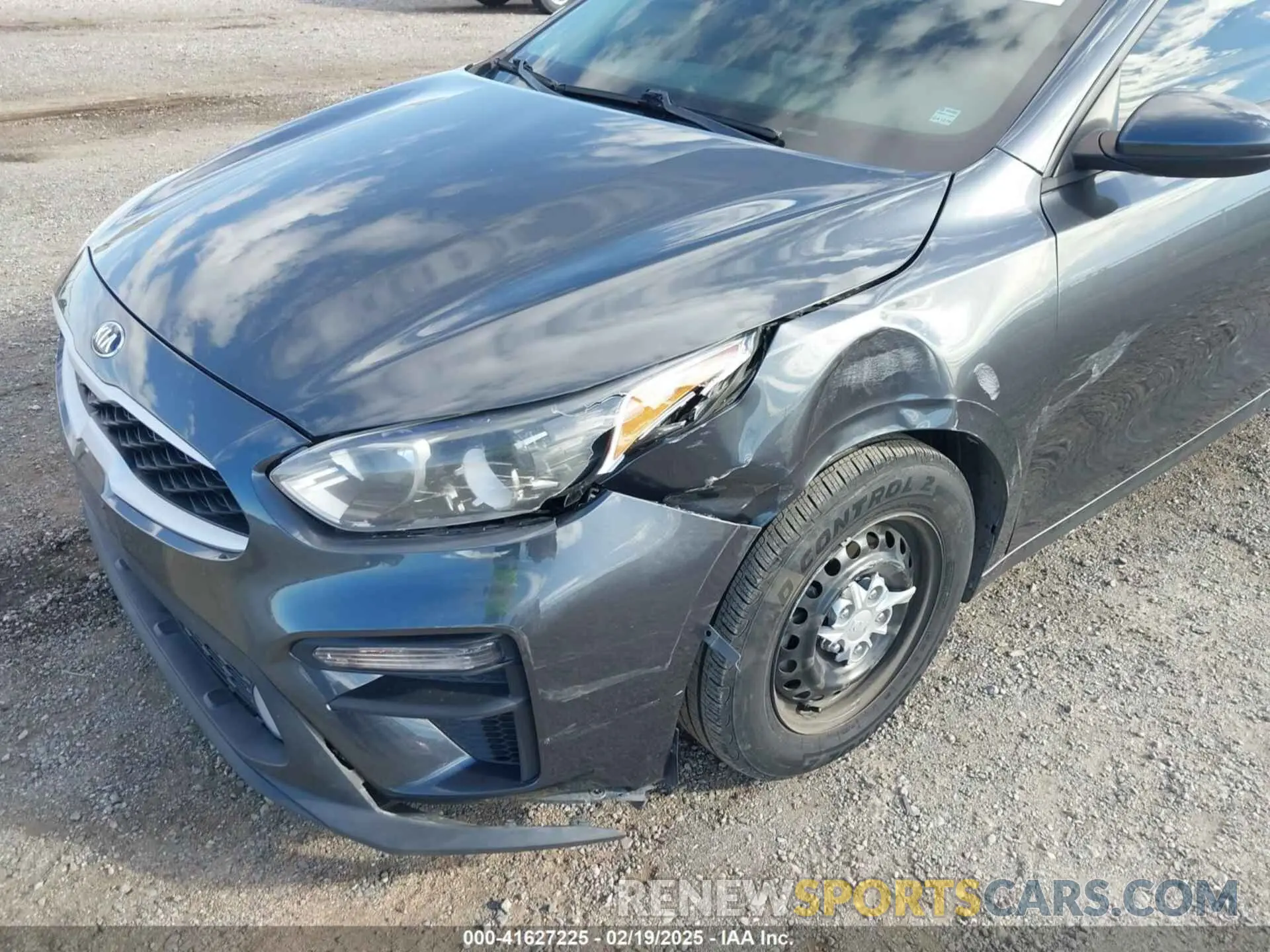 6 fotografías del automóvil dañado 3KPF24AD5KE062887 KIA FORTE 2019