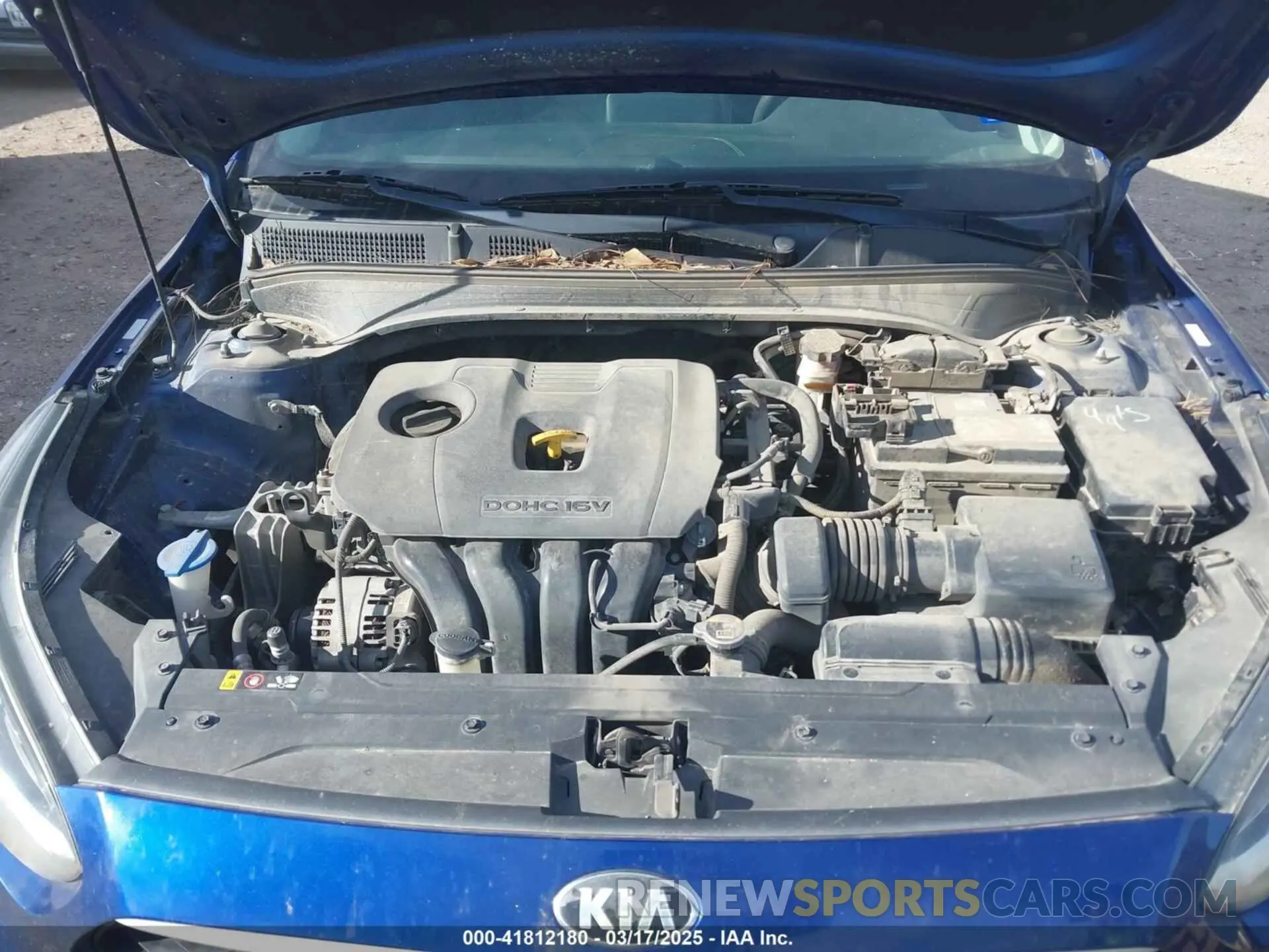 10 fotografías del automóvil dañado 3KPF24AD5KE072139 KIA FORTE 2019