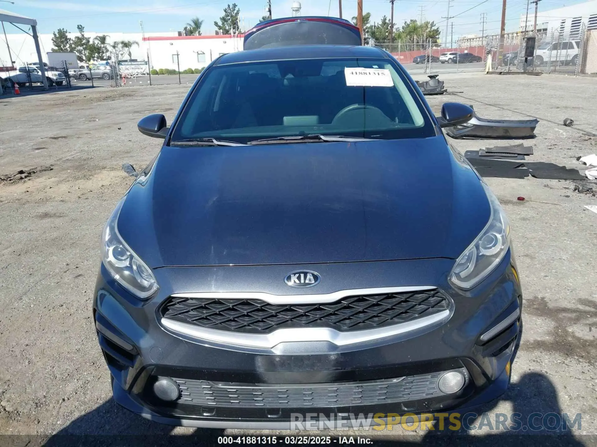 13 fotografías del automóvil dañado 3KPF24AD5KE086025 KIA FORTE 2019