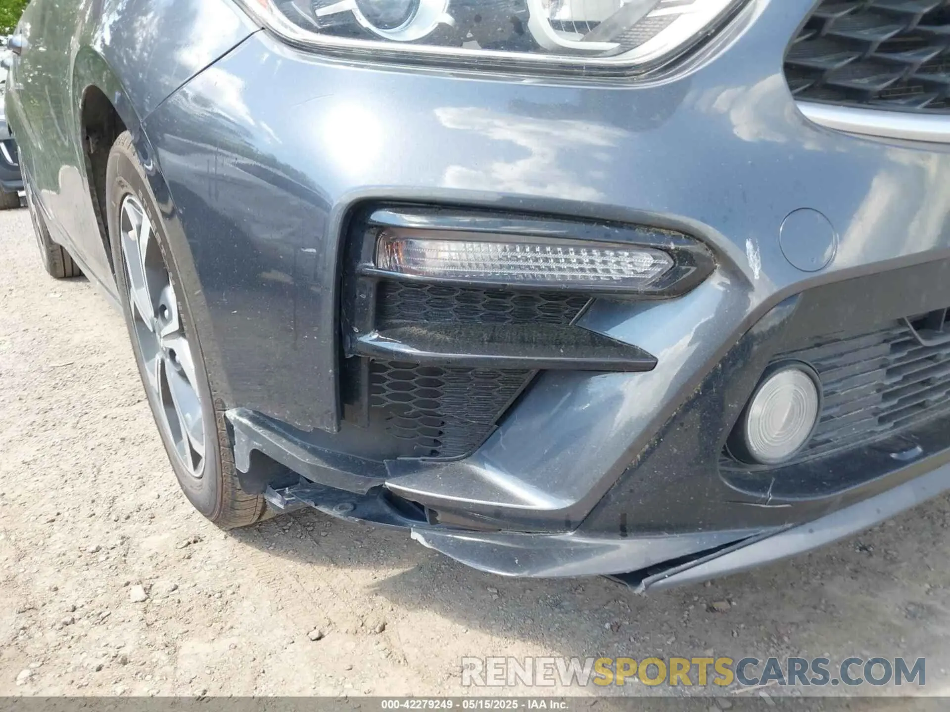 18 fotografías del automóvil dañado 3KPF24AD5KE099888 KIA FORTE 2019