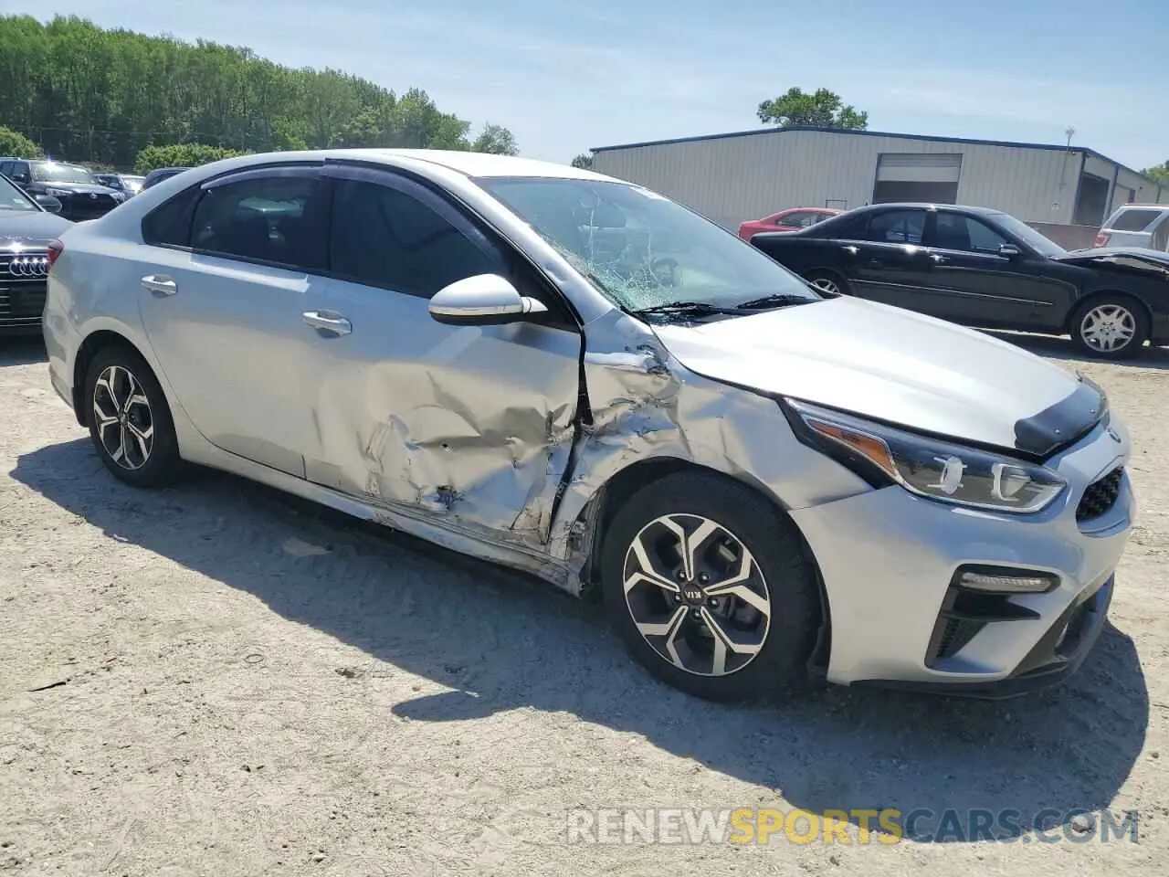 4 fotografías del automóvil dañado 3KPF24AD6KE041028 KIA FORTE 2019