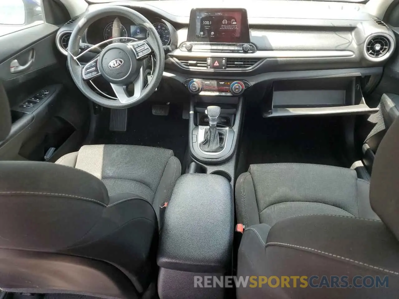 8 fotografías del automóvil dañado 3KPF24AD6KE049596 KIA FORTE 2019