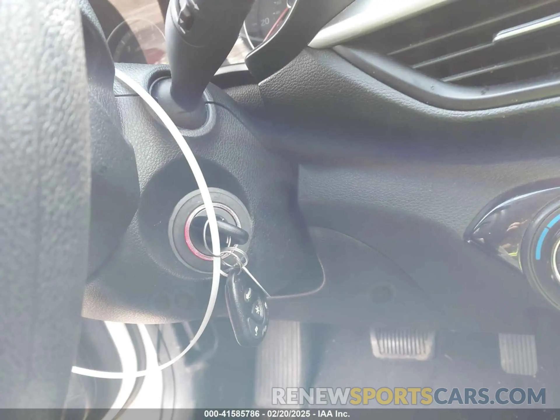 11 fotografías del automóvil dañado 3KPF24AD6KE108551 KIA FORTE 2019