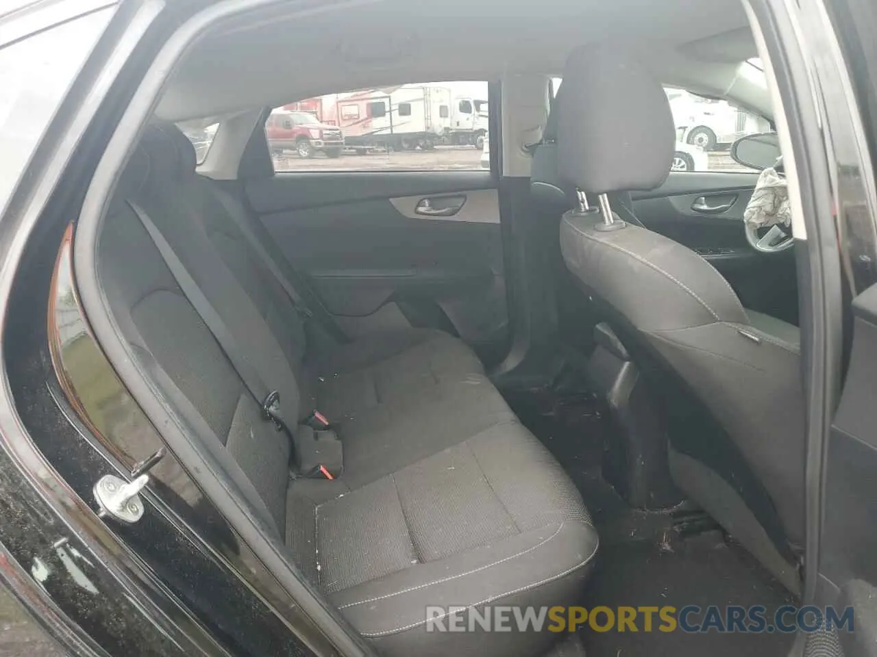11 fotografías del automóvil dañado 3KPF24AD7KE006269 KIA FORTE 2019