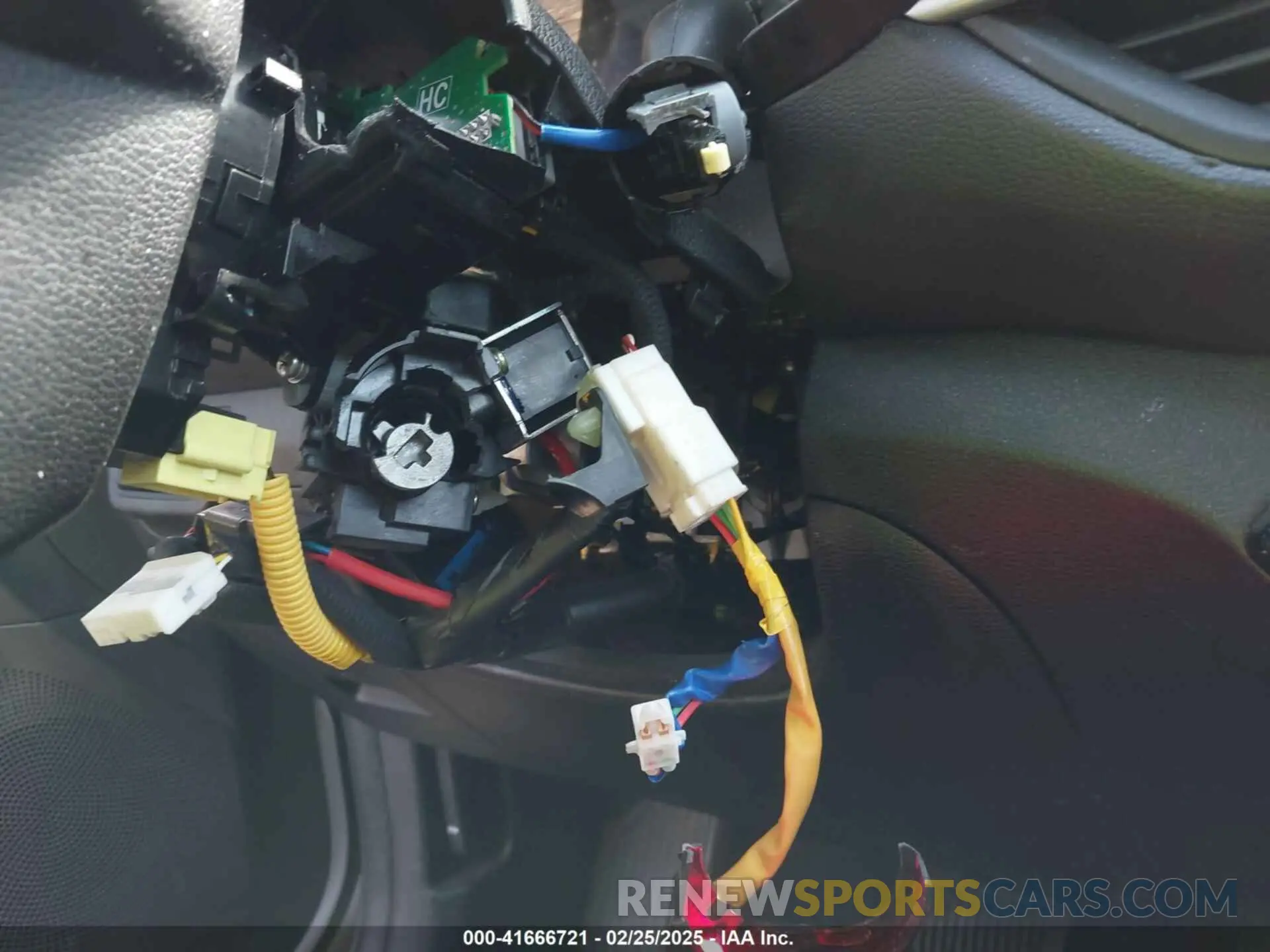 16 fotografías del automóvil dañado 3KPF24AD7KE034749 KIA FORTE 2019