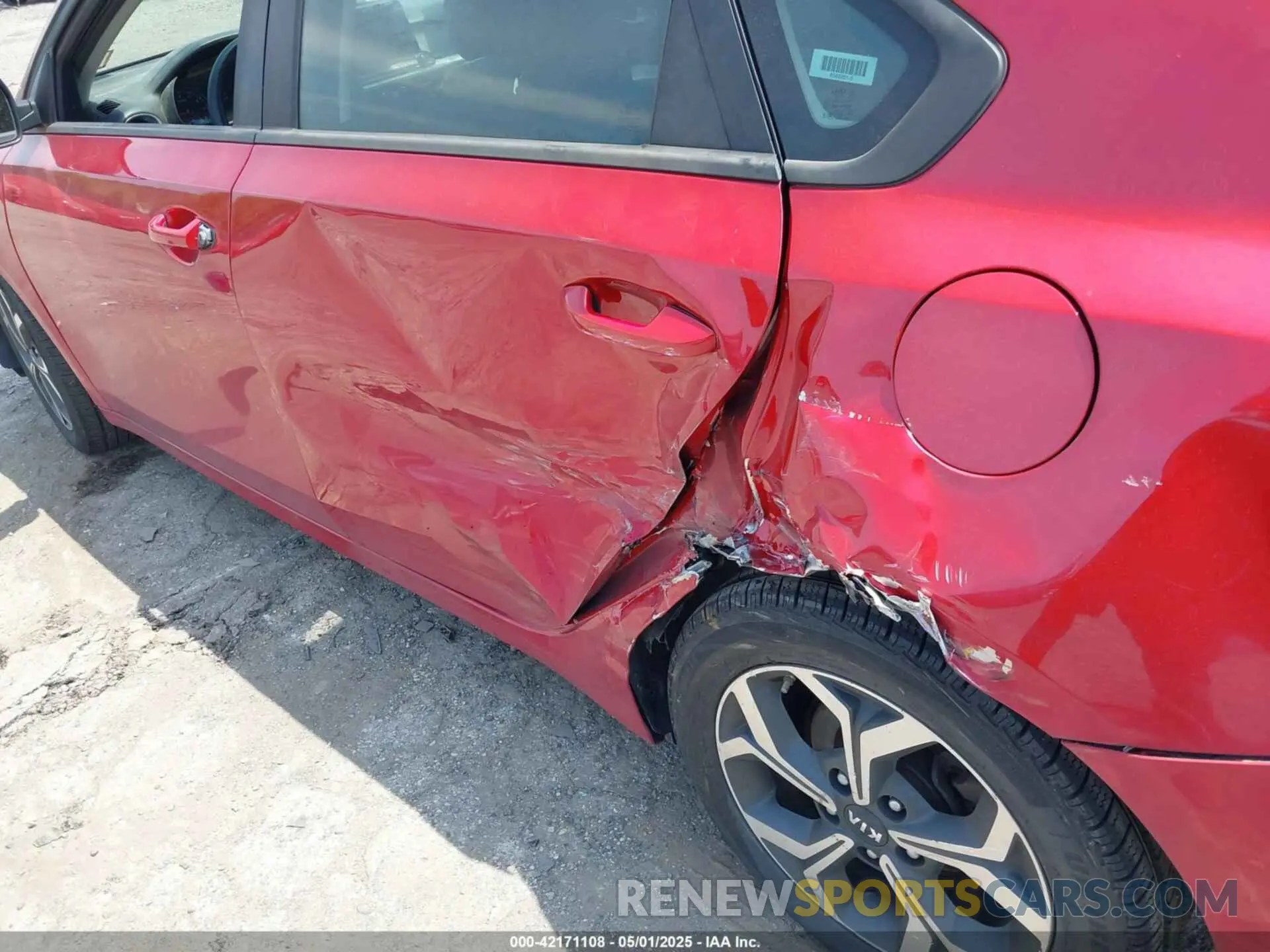 18 fotografías del automóvil dañado 3KPF24AD7KE036498 KIA FORTE 2019