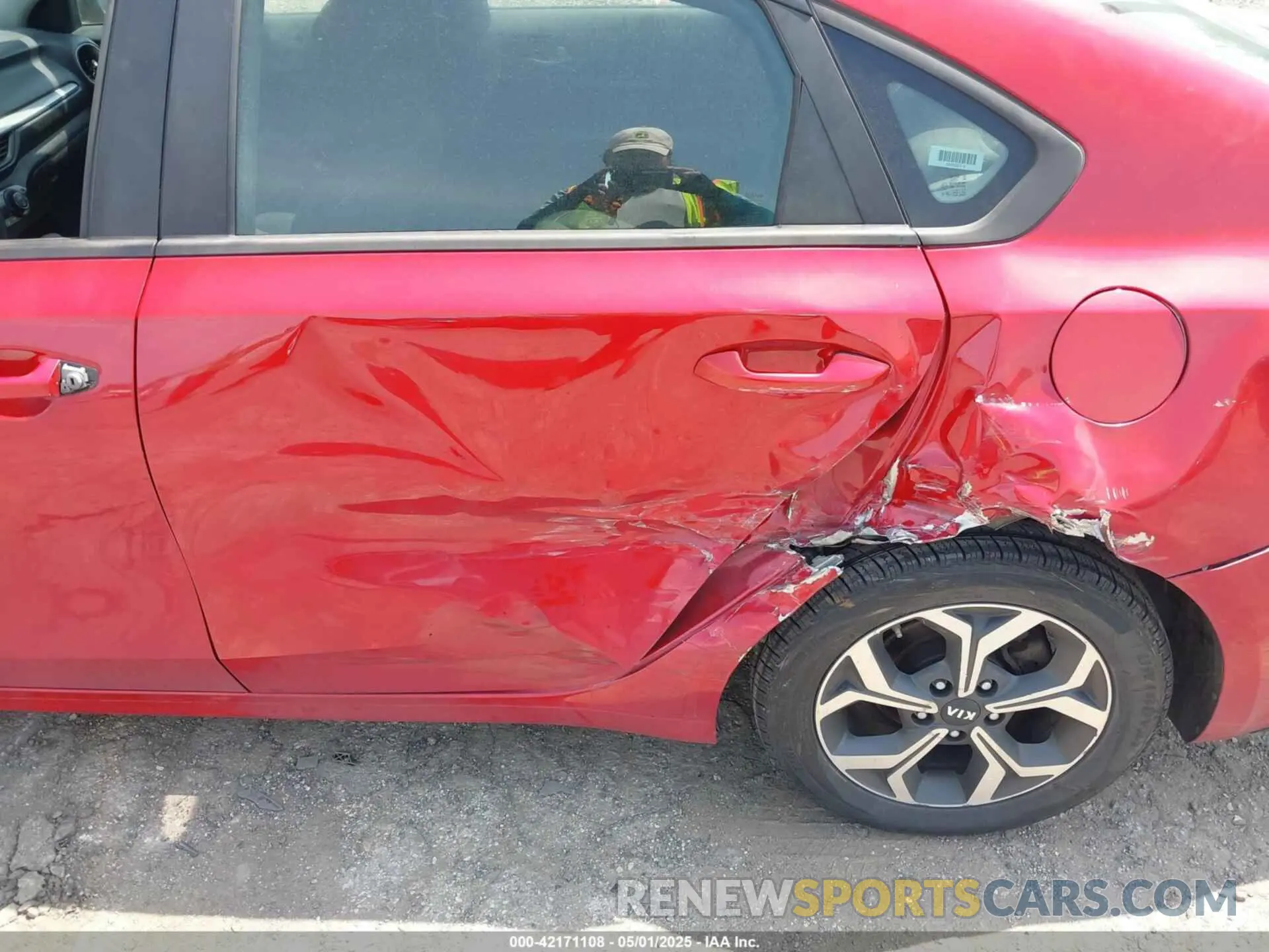 19 fotografías del automóvil dañado 3KPF24AD7KE036498 KIA FORTE 2019