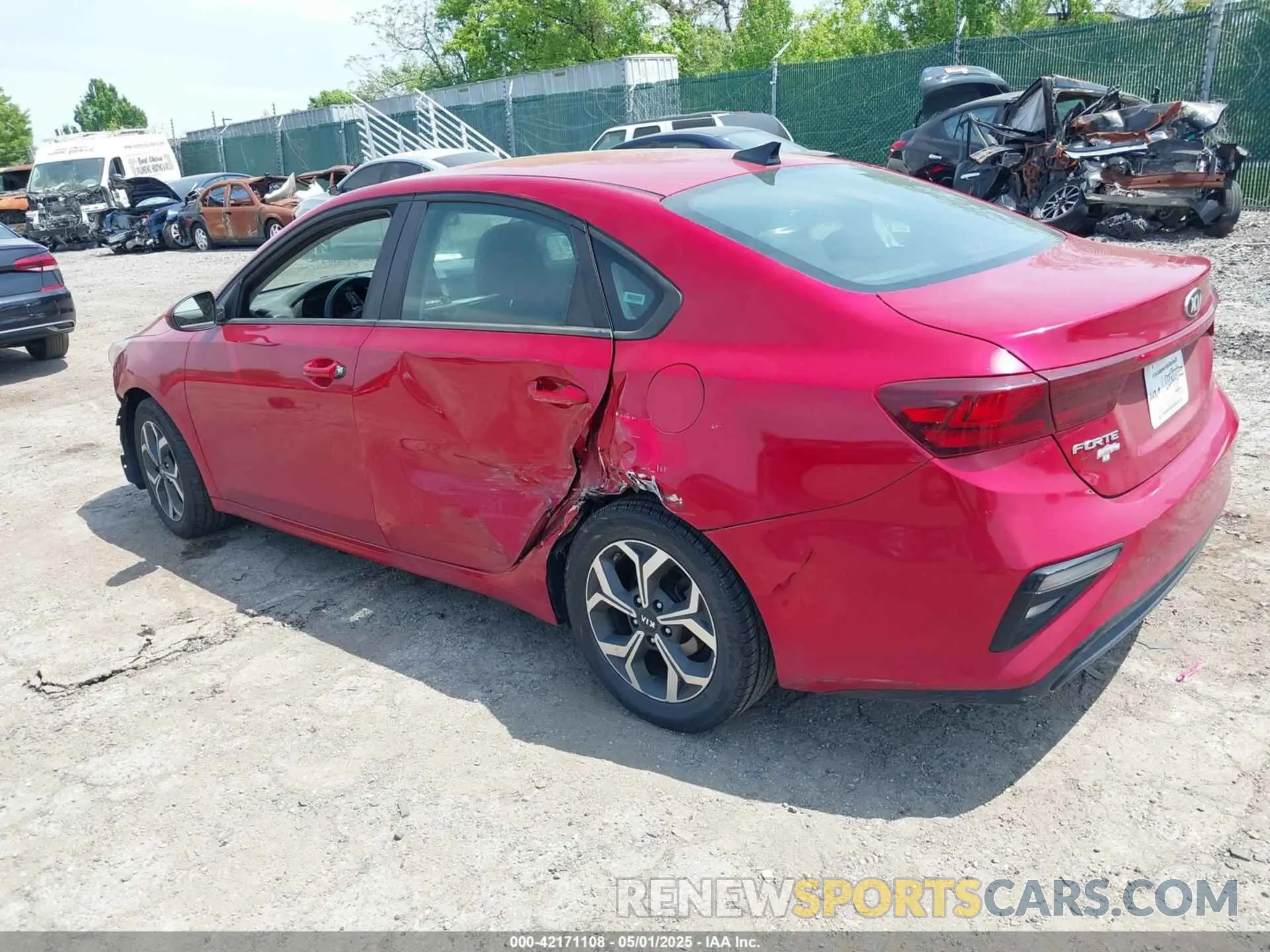 3 fotografías del automóvil dañado 3KPF24AD7KE036498 KIA FORTE 2019