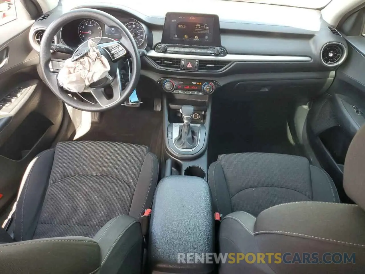 8 fotografías del automóvil dañado 3KPF24AD7KE052149 KIA FORTE 2019