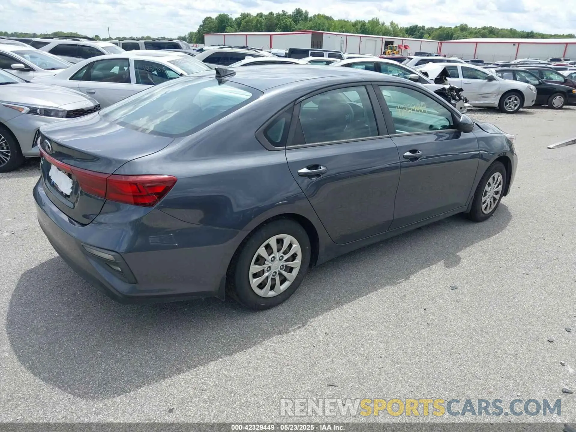 4 fotografías del automóvil dañado 3KPF24AD7KE062289 KIA FORTE 2019