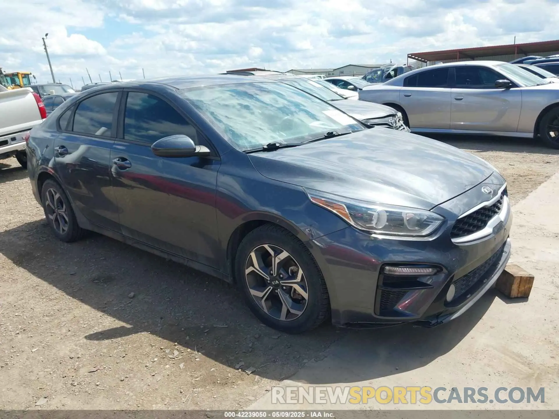1 fotografías del automóvil dañado 3KPF24AD7KE090450 KIA FORTE 2019