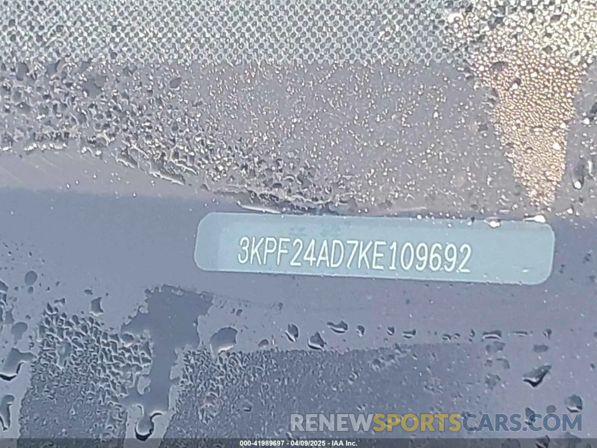 9 fotografías del automóvil dañado 3KPF24AD7KE109692 KIA FORTE 2019