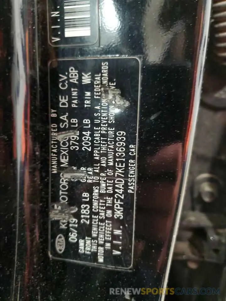 12 fotografías del automóvil dañado 3KPF24AD7KE136939 KIA FORTE 2019