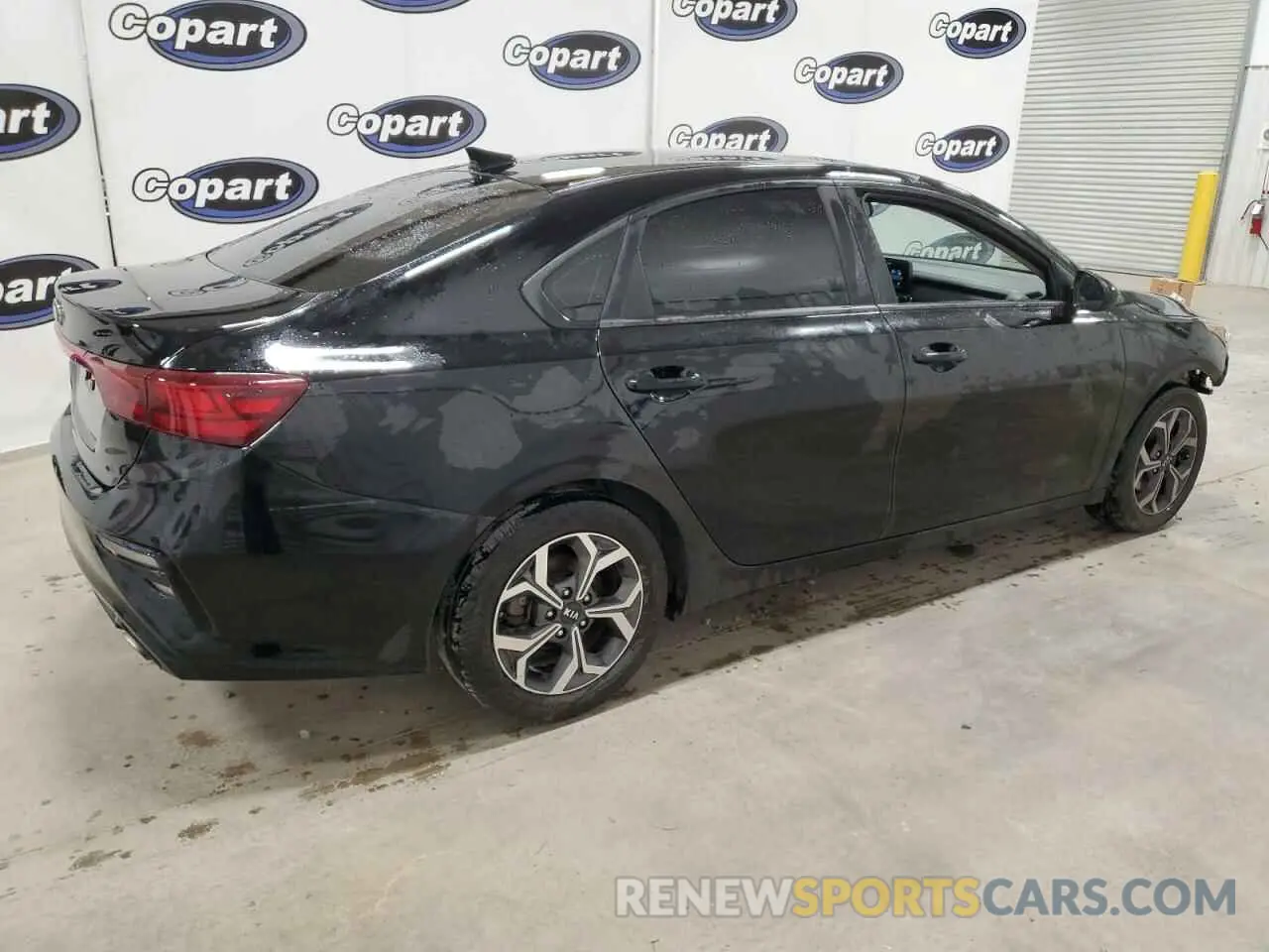 3 fotografías del automóvil dañado 3KPF24AD7KE136939 KIA FORTE 2019