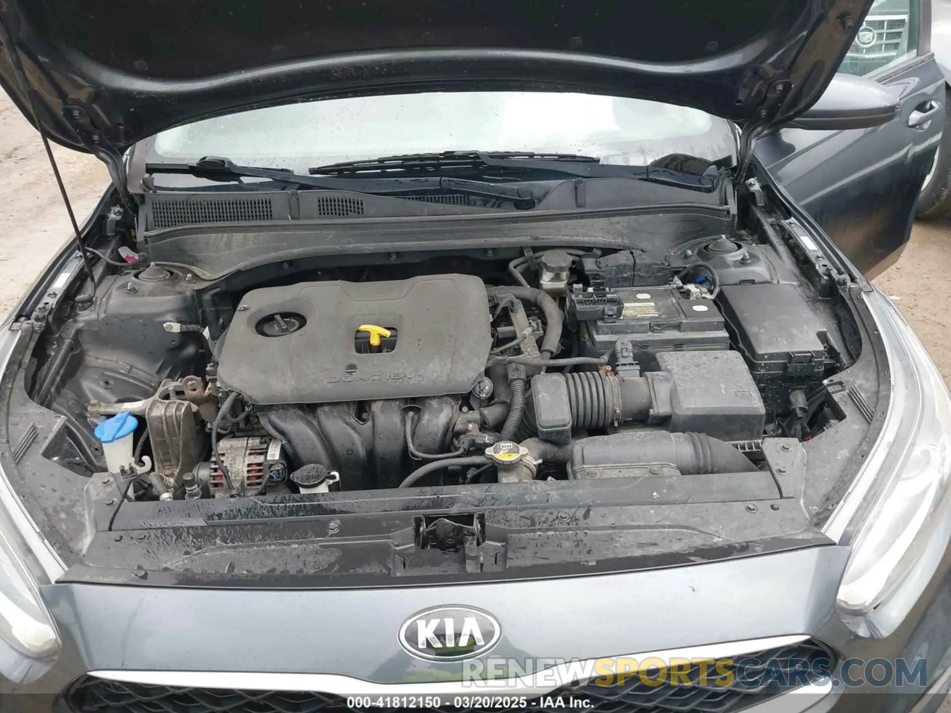 10 fotografías del automóvil dañado 3KPF24AD8KE009360 KIA FORTE 2019