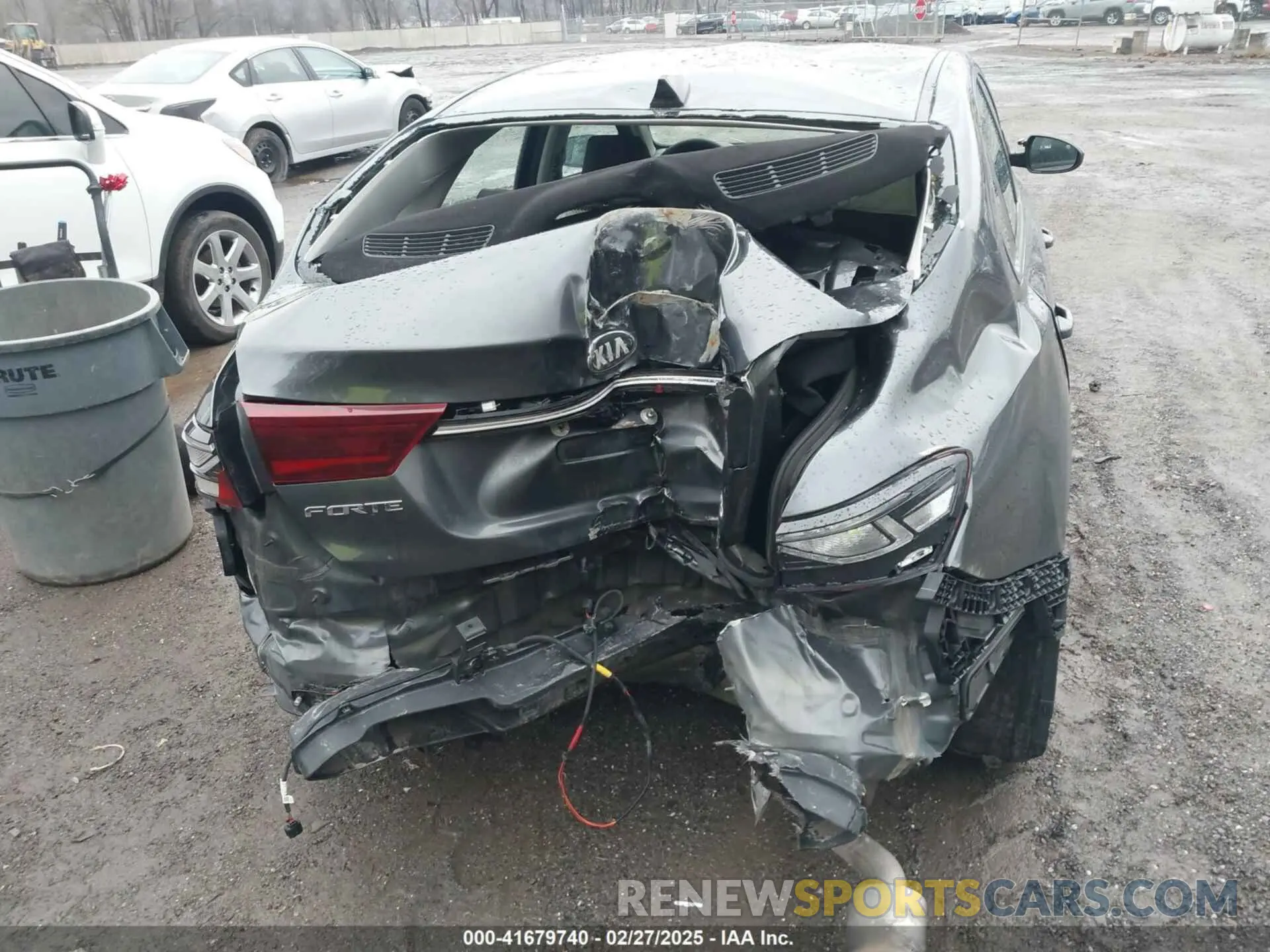 6 fotografías del automóvil dañado 3KPF24AD8KE019810 KIA FORTE 2019