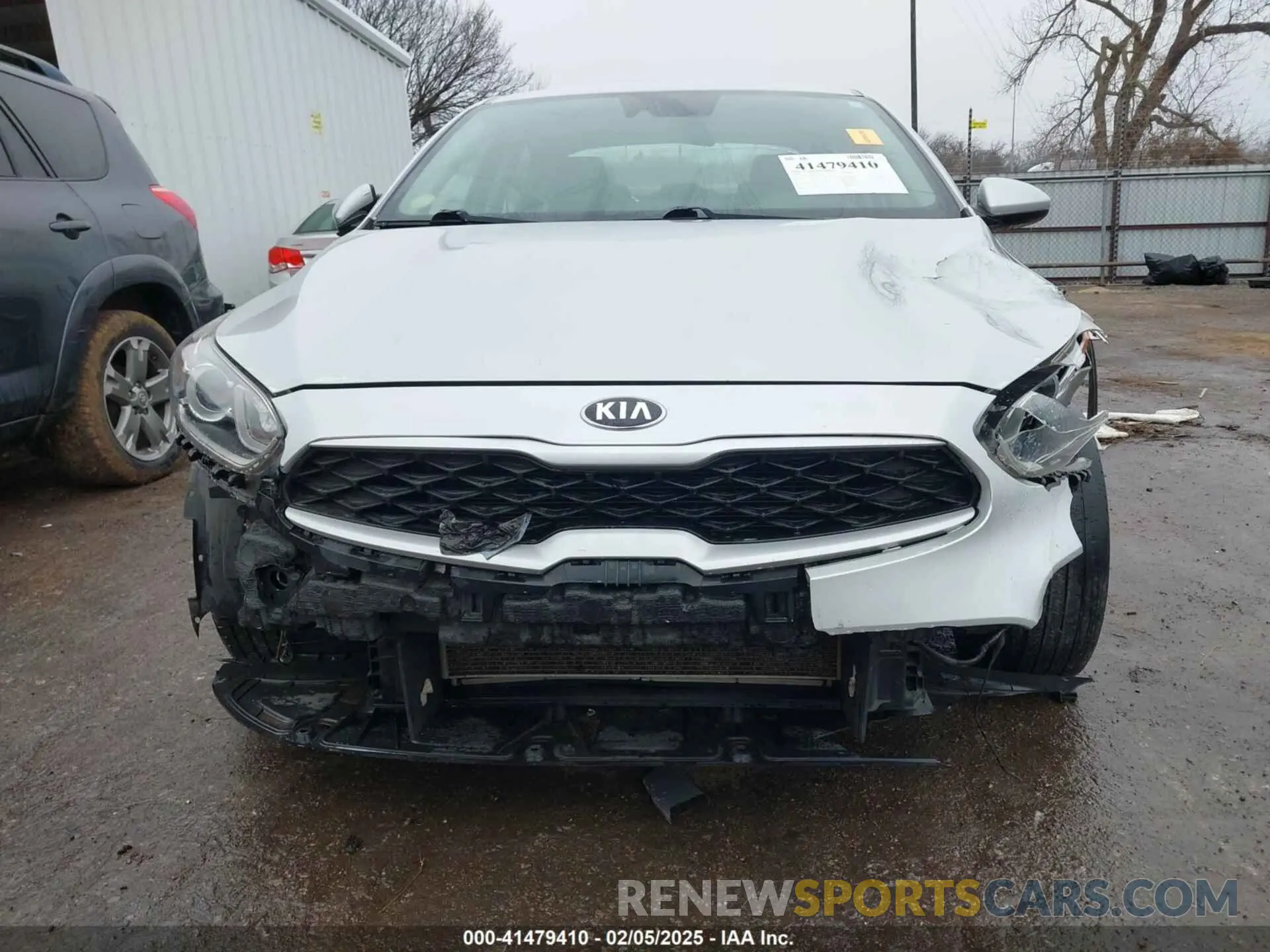 12 fotografías del automóvil dañado 3KPF24AD8KE075892 KIA FORTE 2019