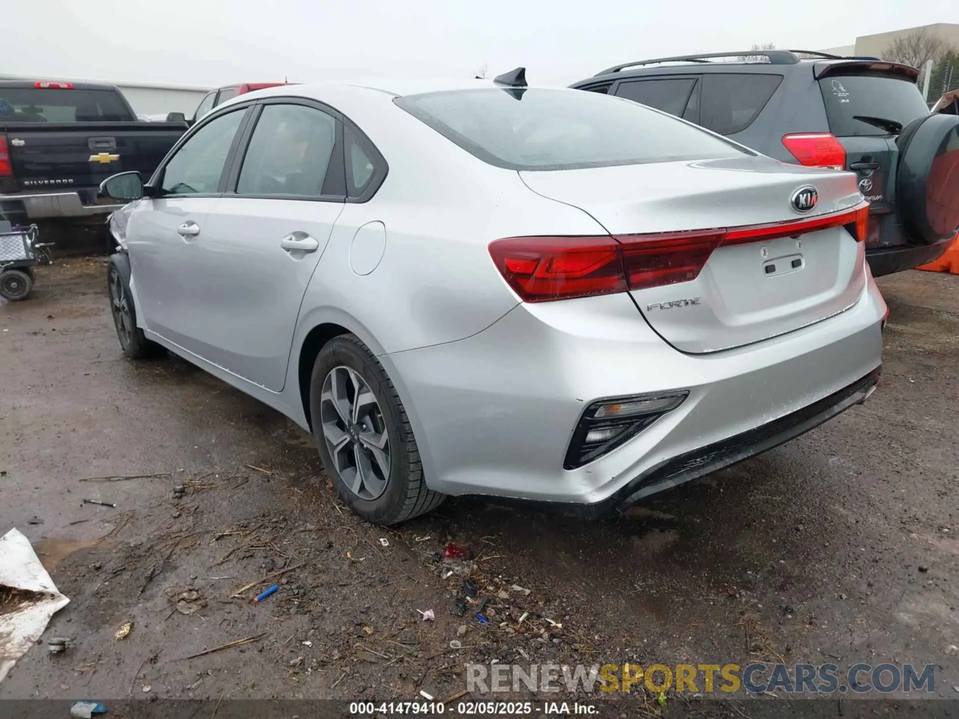 3 fotografías del automóvil dañado 3KPF24AD8KE075892 KIA FORTE 2019