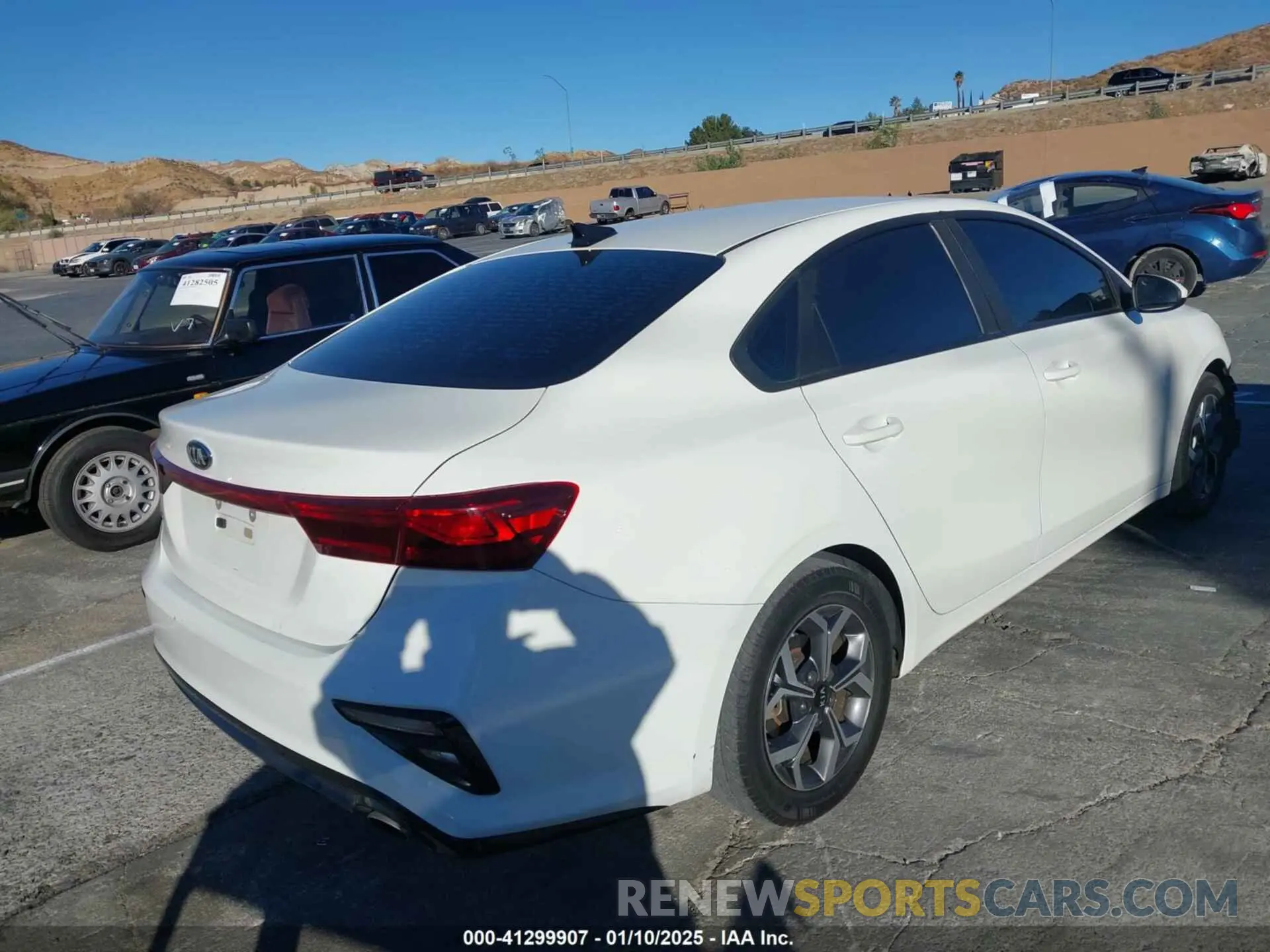 4 fotografías del automóvil dañado 3KPF24AD8KE077223 KIA FORTE 2019