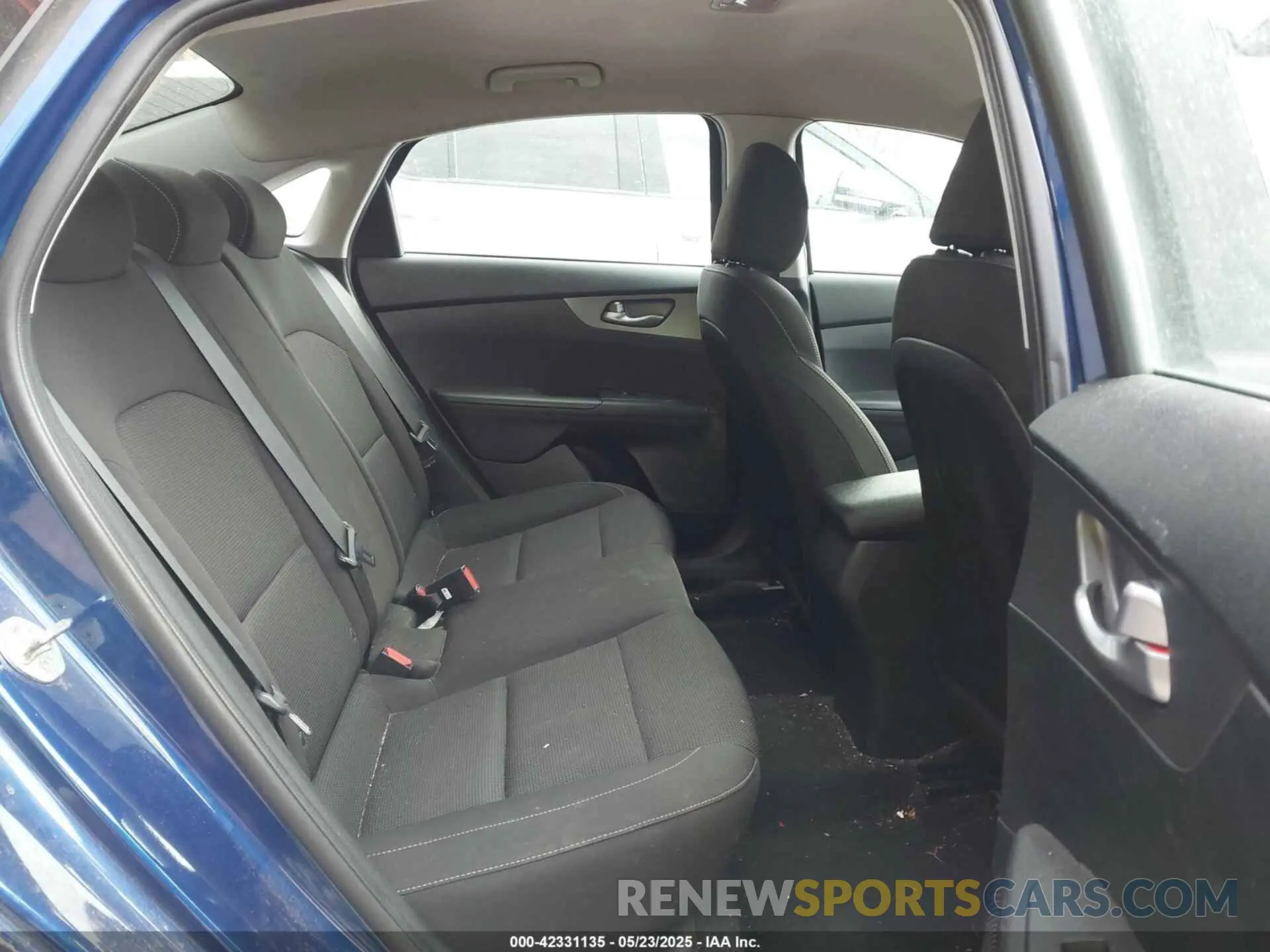 8 fotografías del automóvil dañado 3KPF24AD8KE132186 KIA FORTE 2019