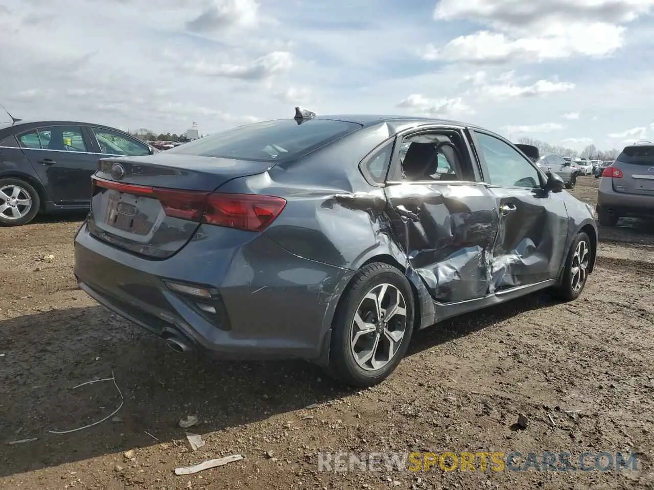 3 fotografías del automóvil dañado 3KPF24AD8KE135590 KIA FORTE 2019