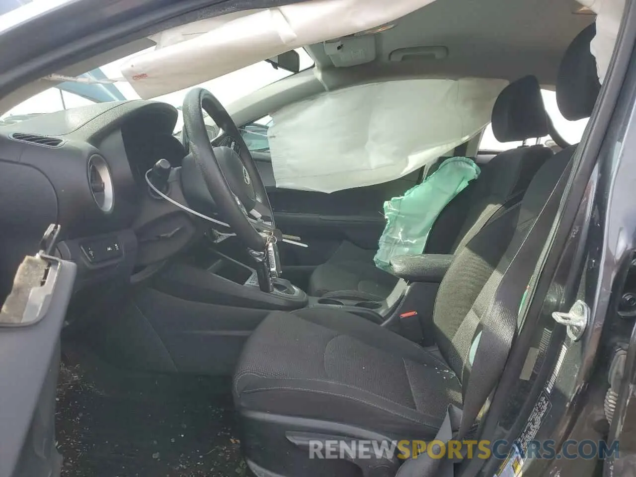7 fotografías del automóvil dañado 3KPF24AD8KE135590 KIA FORTE 2019