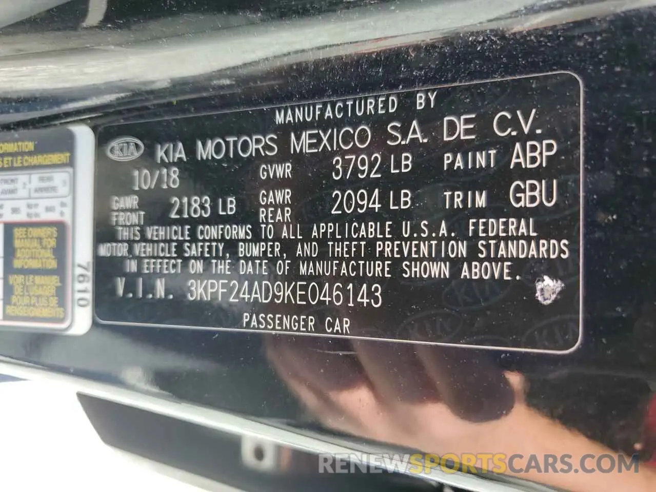 12 fotografías del automóvil dañado 3KPF24AD9KE046143 KIA FORTE 2019