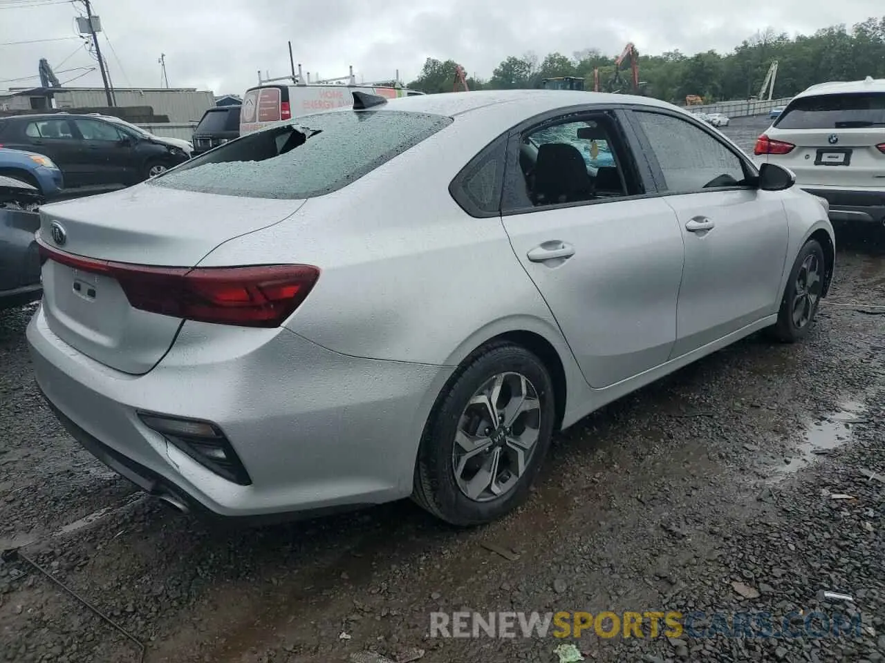 3 fotografías del automóvil dañado 3KPF24AD9KE067252 KIA FORTE 2019