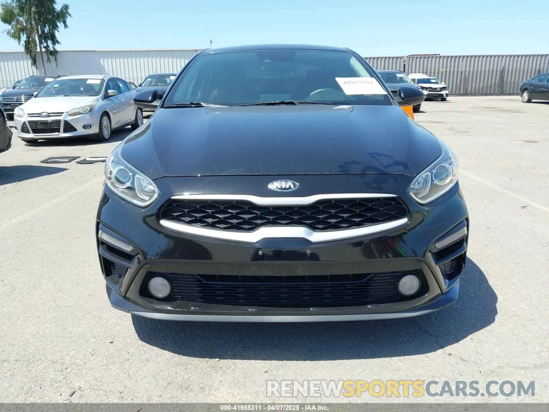 12 fotografías del automóvil dañado 3KPF24AD9KE070247 KIA FORTE 2019