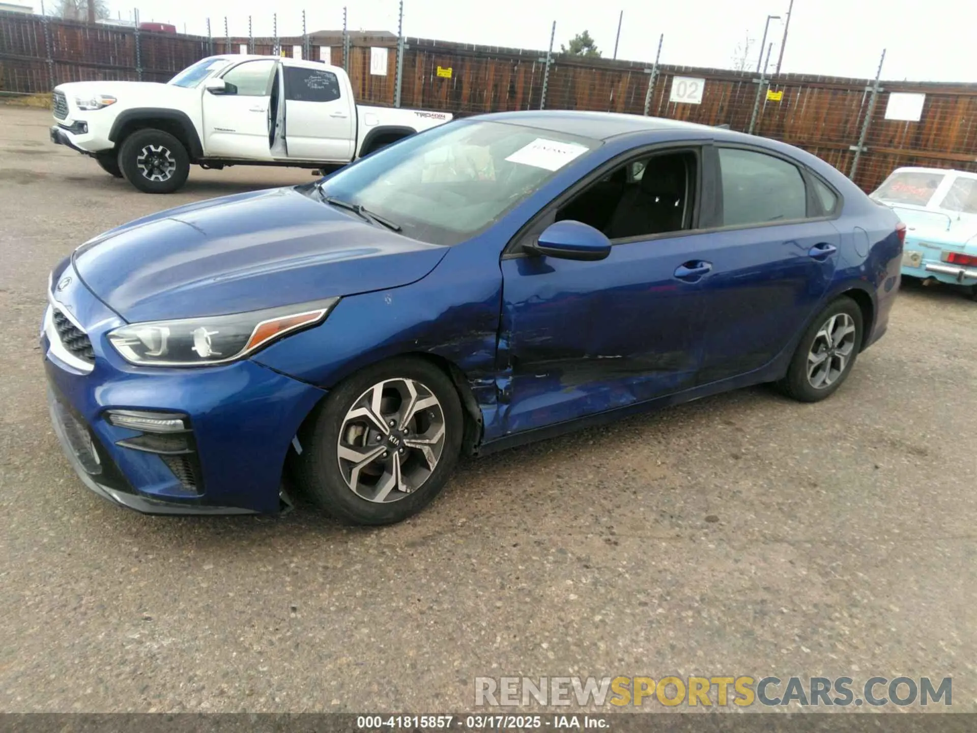 14 fotografías del automóvil dañado 3KPF24AD9KE109578 KIA FORTE 2019