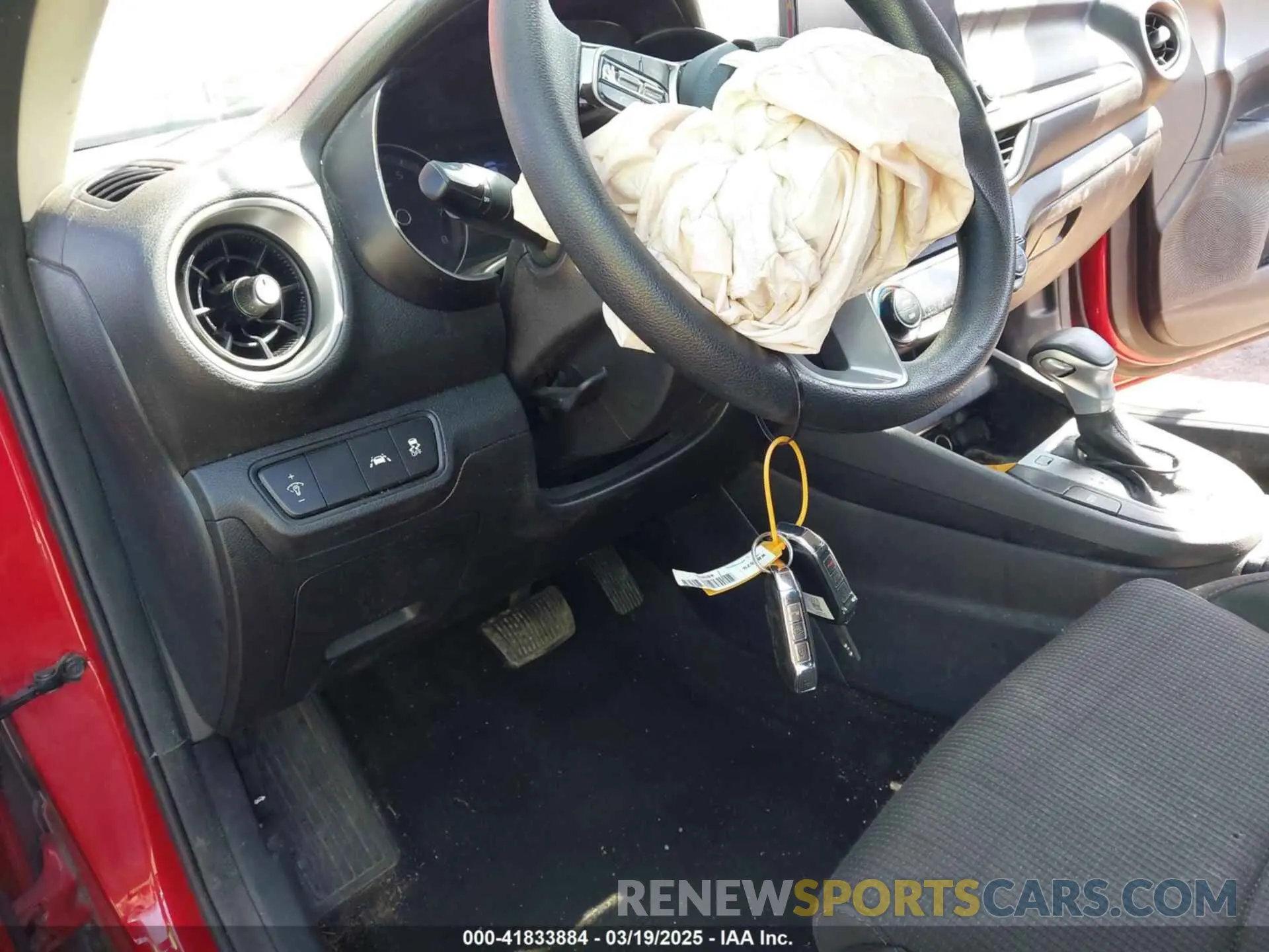 11 fotografías del automóvil dañado 3KPF24AD9KE126087 KIA FORTE 2019