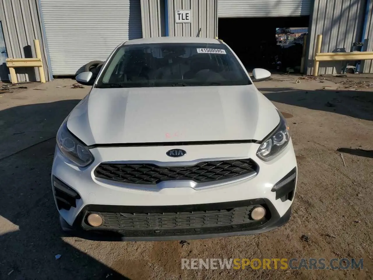 5 fotografías del automóvil dañado 3KPF24AD9KE136506 KIA FORTE 2019