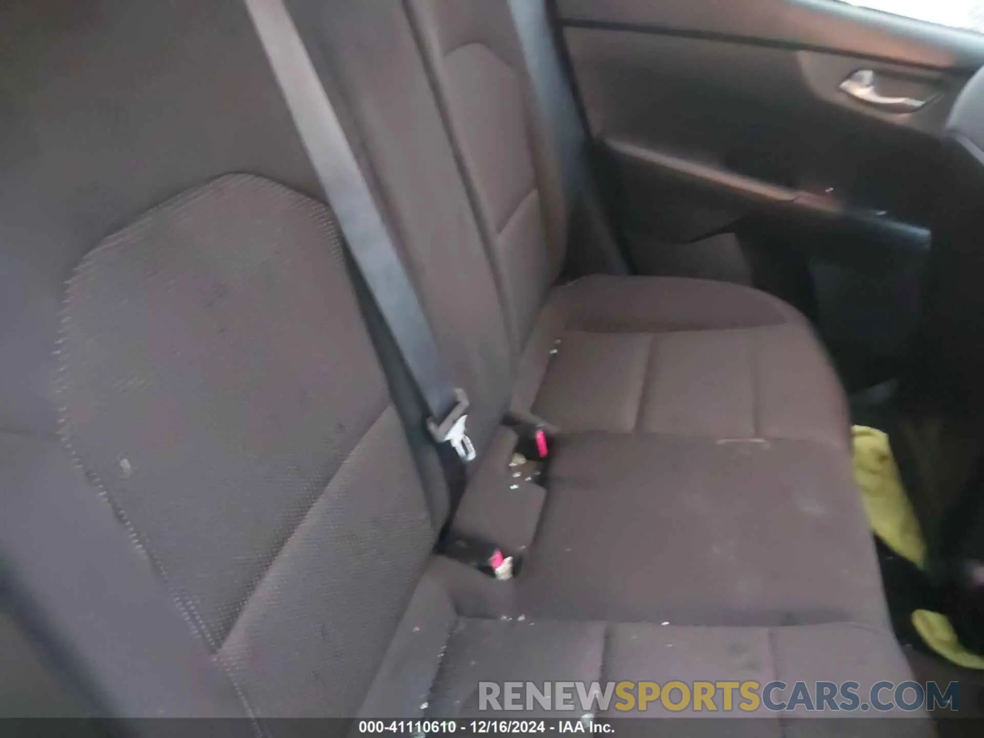 8 fotografías del automóvil dañado 3KPF24ADXKE045549 KIA FORTE 2019