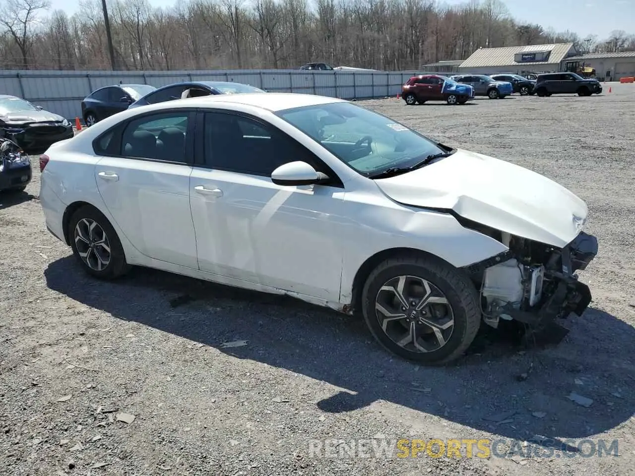 4 fotografías del automóvil dañado 3KPF24ADXKE078745 KIA FORTE 2019