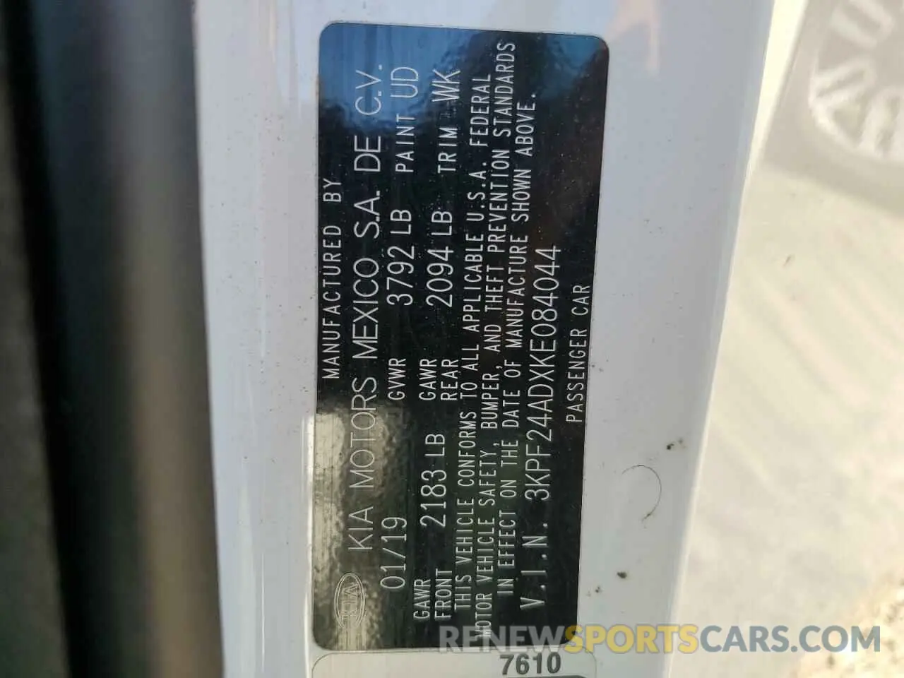 12 fotografías del automóvil dañado 3KPF24ADXKE084044 KIA FORTE 2019