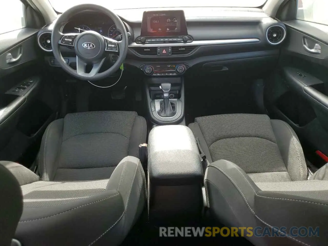 8 fotografías del automóvil dañado 3KPF24ADXKE084044 KIA FORTE 2019
