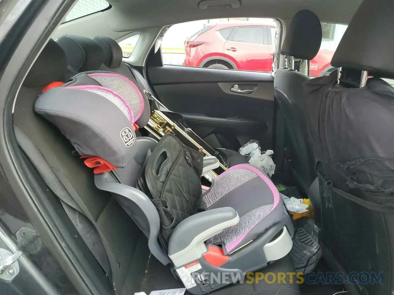 11 fotografías del automóvil dañado 3KPF24ADXKE088336 KIA FORTE 2019