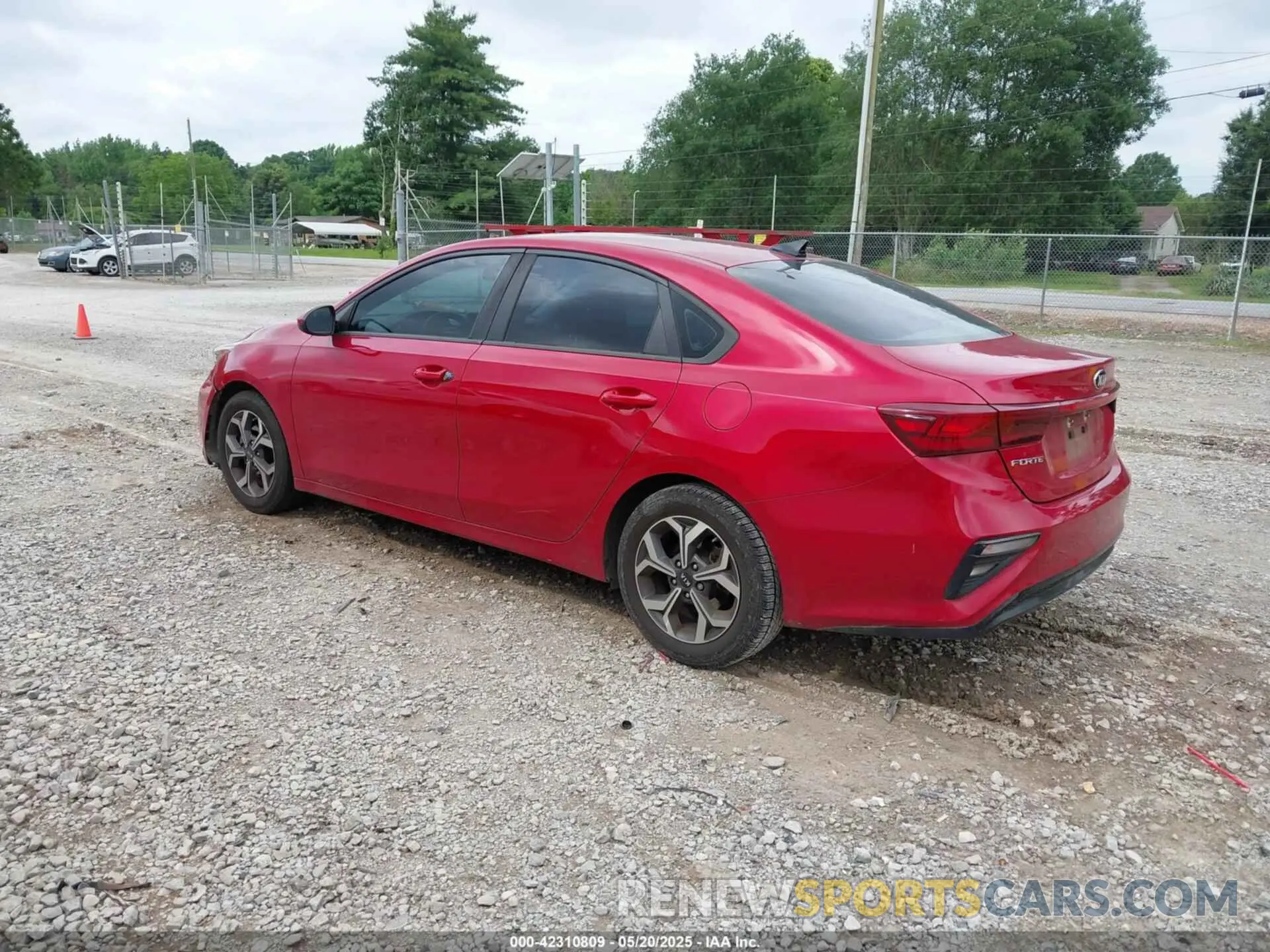 3 fotografías del automóvil dañado 3KPF24ADXKE108732 KIA FORTE 2019