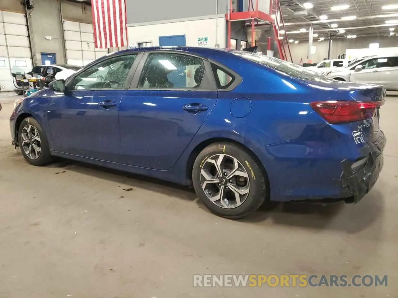 2 fotografías del automóvil dañado 3KPF24ADXKE120797 KIA FORTE 2019