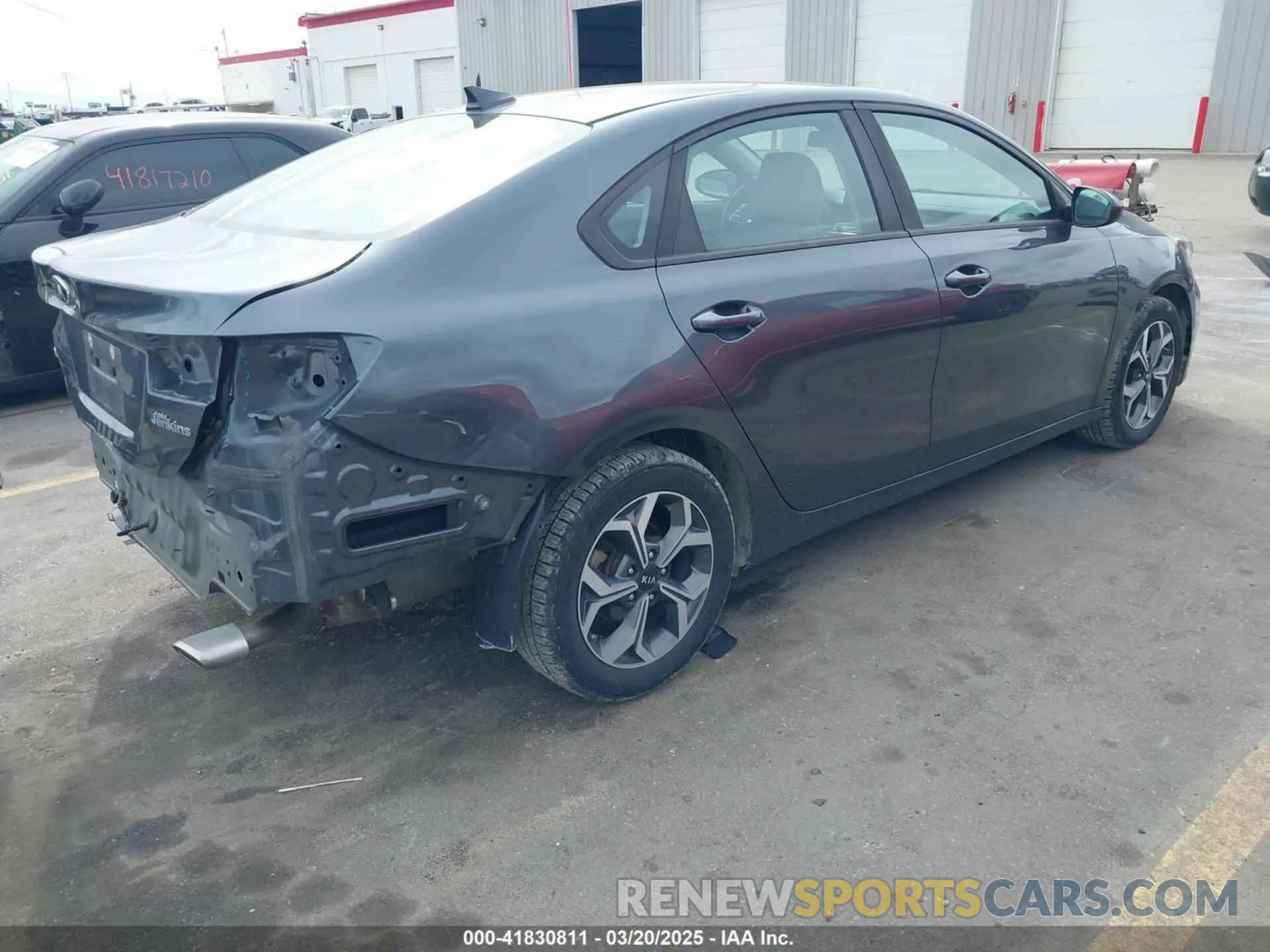 4 fotografías del automóvil dañado 3KPF24ADXKE122159 KIA FORTE 2019
