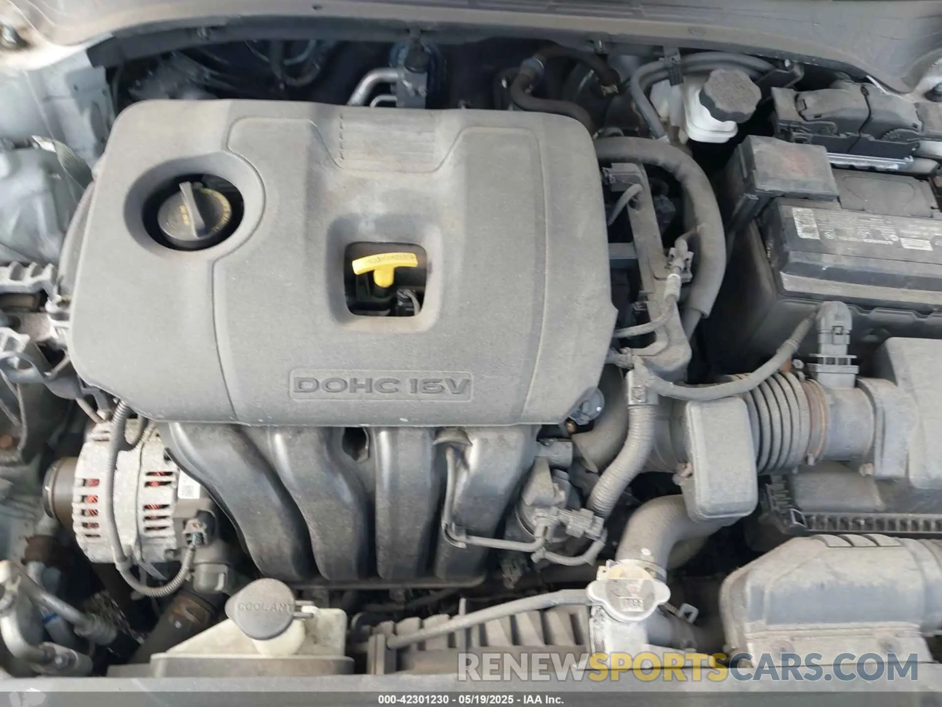 10 fotografías del automóvil dañado 3KPF34AD0KE027350 KIA FORTE 2019