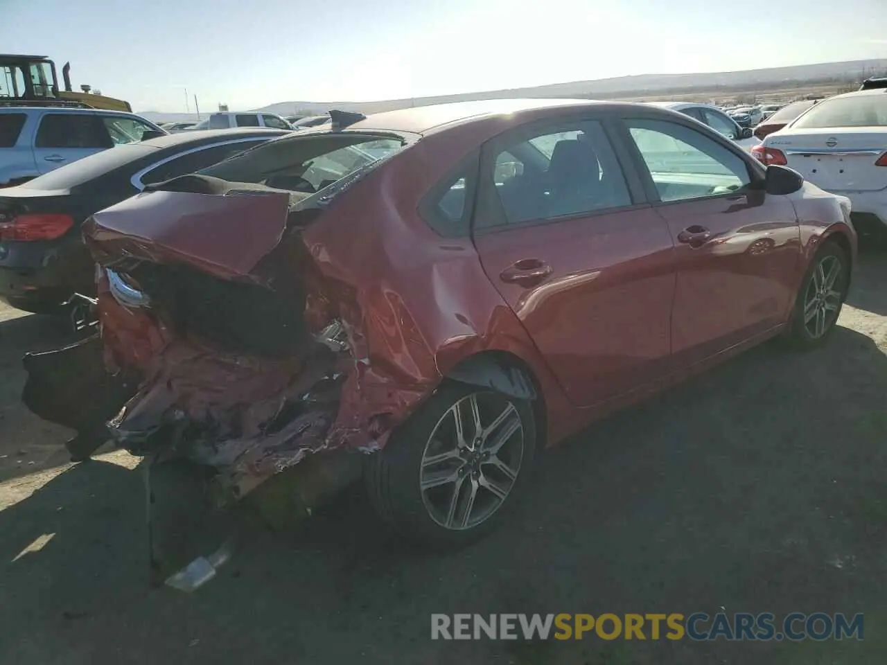3 fotografías del automóvil dañado 3KPF34AD1KE074905 KIA FORTE 2019