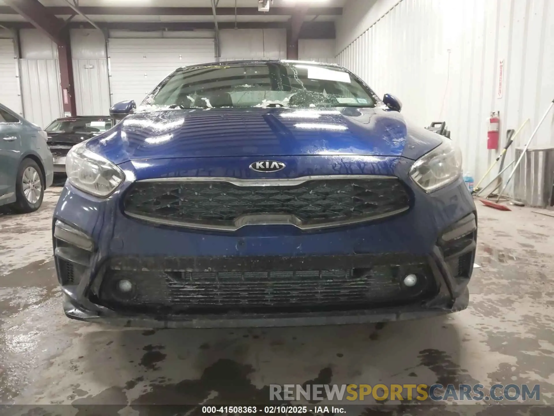 16 fotografías del automóvil dañado 3KPF34AD1KE078193 KIA FORTE 2019