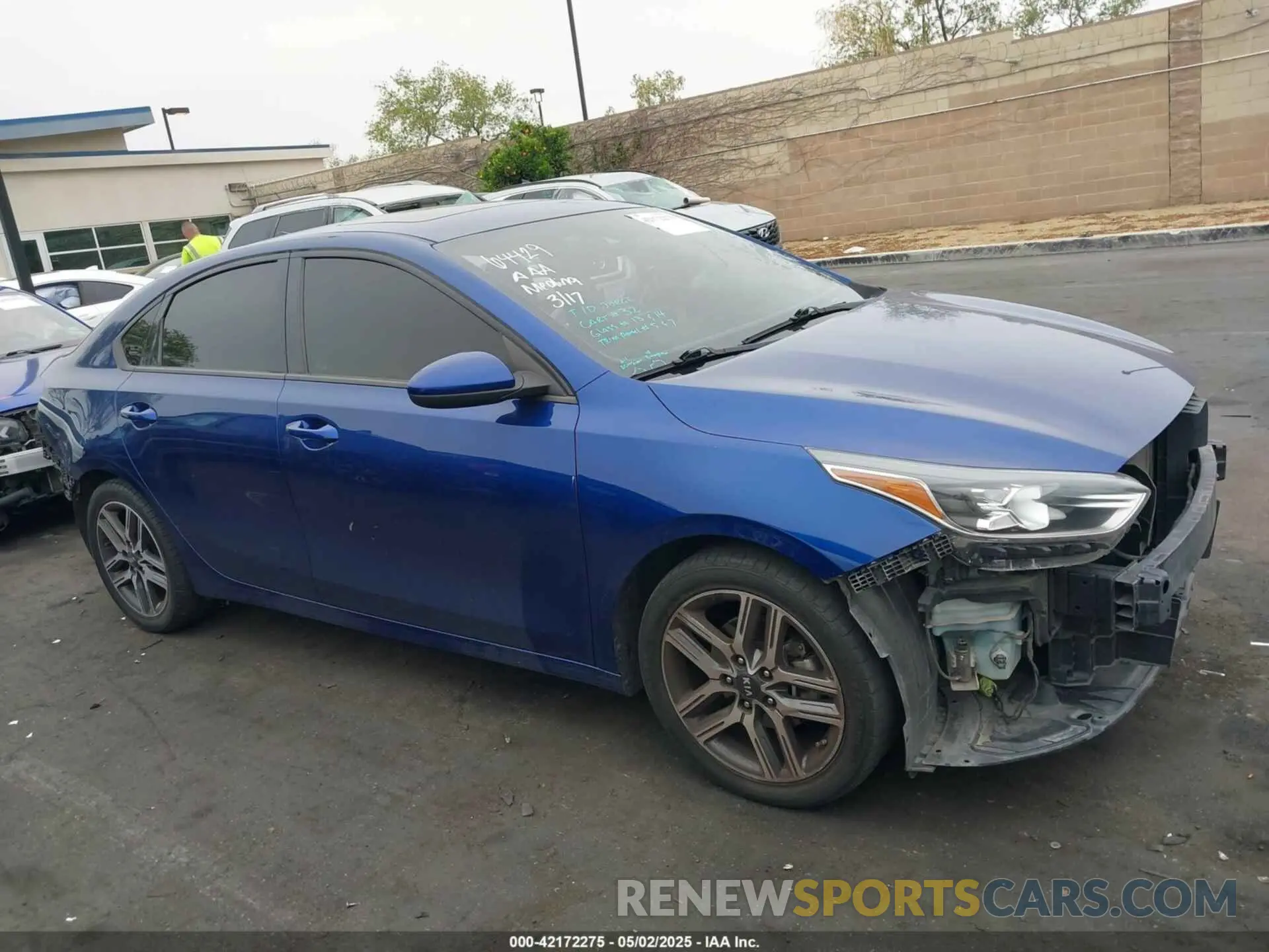 14 fotografías del automóvil dañado 3KPF34AD2KE022795 KIA FORTE 2019