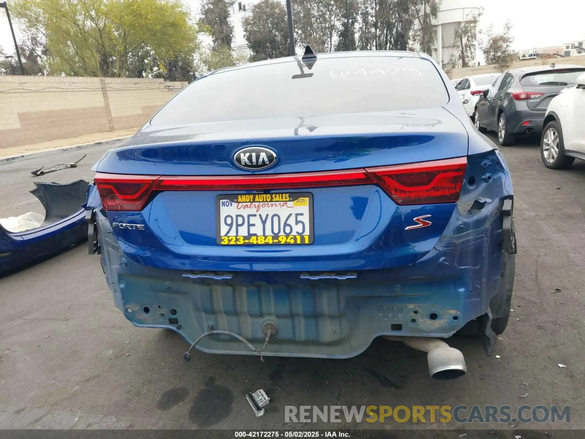 17 fotografías del automóvil dañado 3KPF34AD2KE022795 KIA FORTE 2019