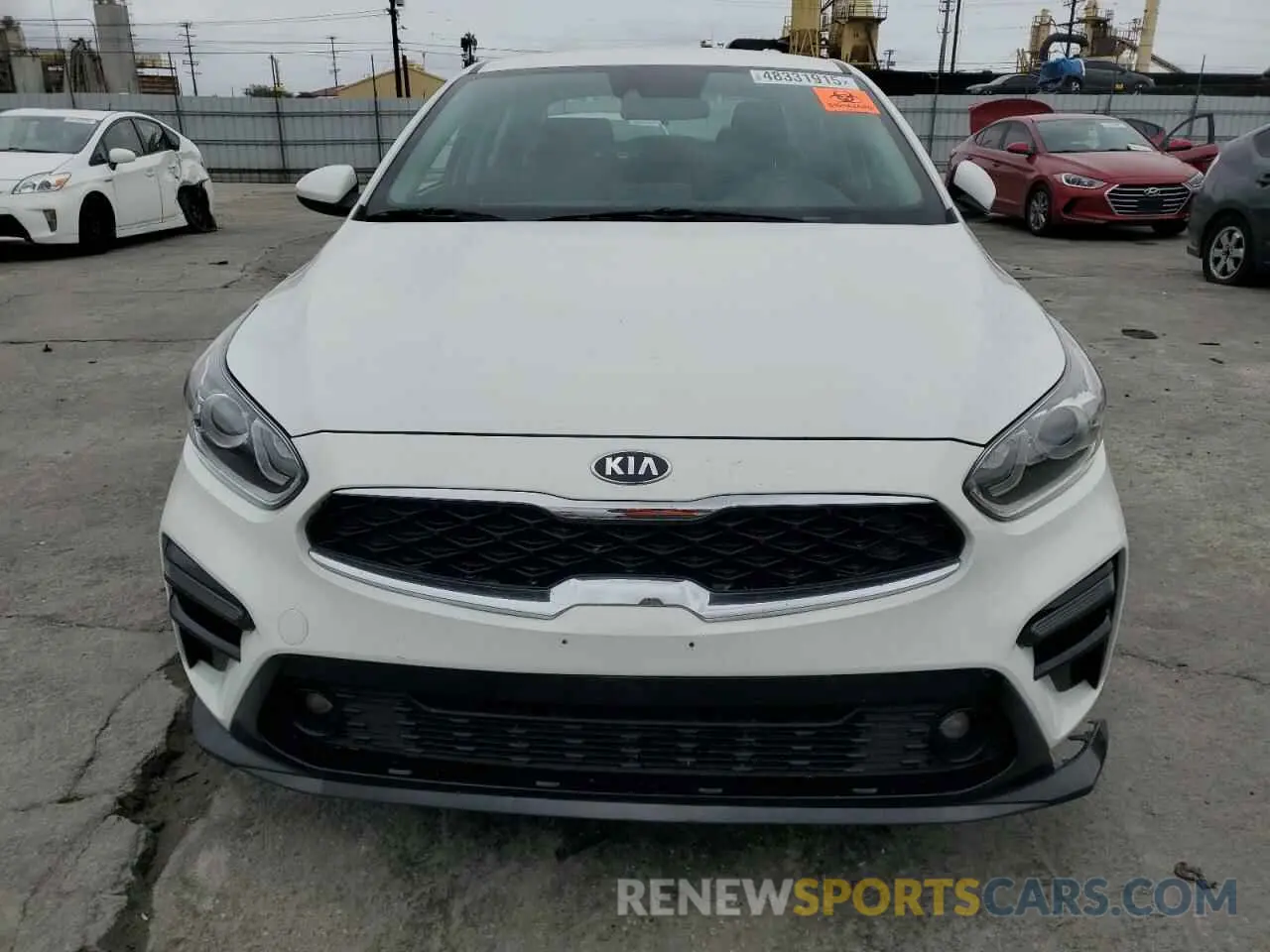 5 fotografías del automóvil dañado 3KPF34AD2KE070085 KIA FORTE 2019