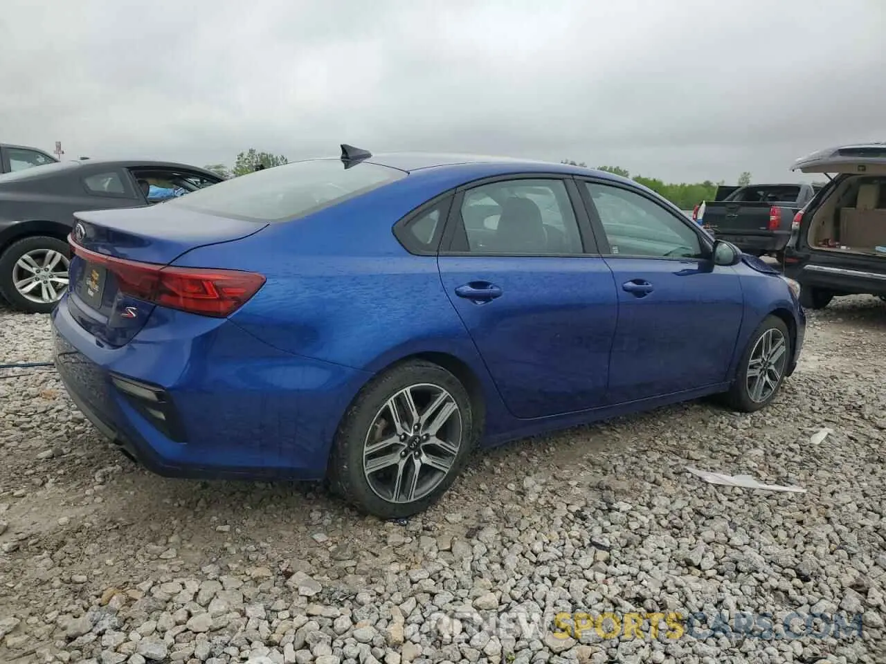3 fotografías del automóvil dañado 3KPF34AD2KE104266 KIA FORTE 2019