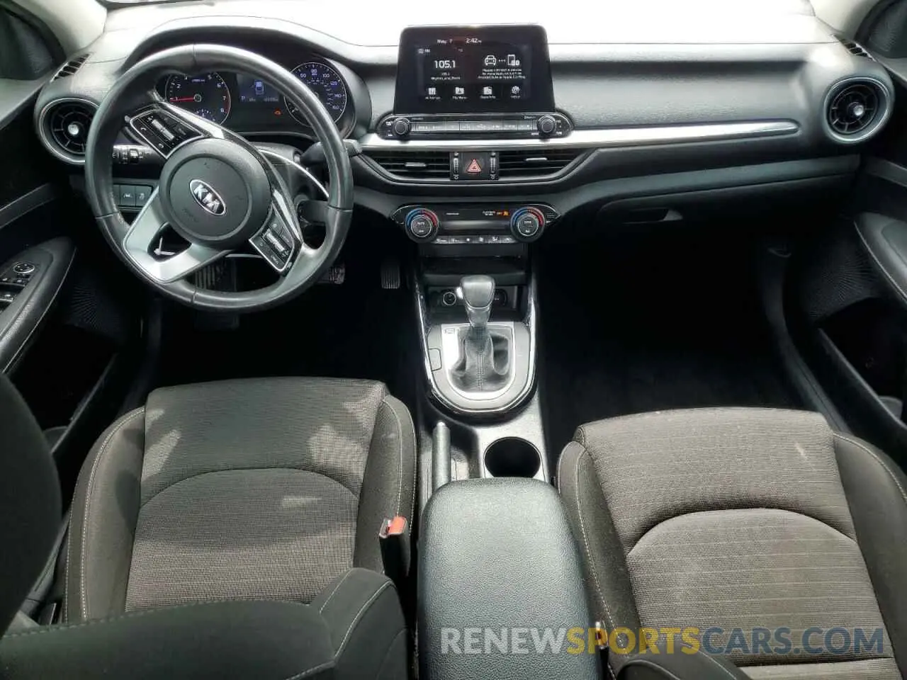 8 fotografías del automóvil dañado 3KPF34AD3KE110772 KIA FORTE 2019